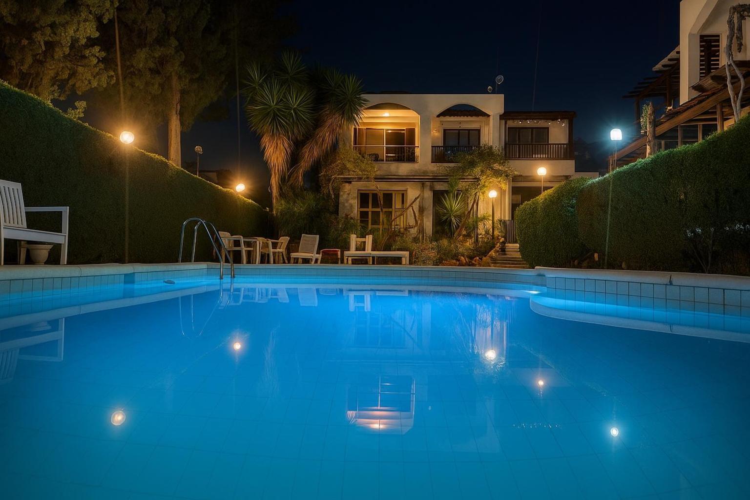 Apartament Ibiscus With Pool, Walk To Beach, Harbour,kato